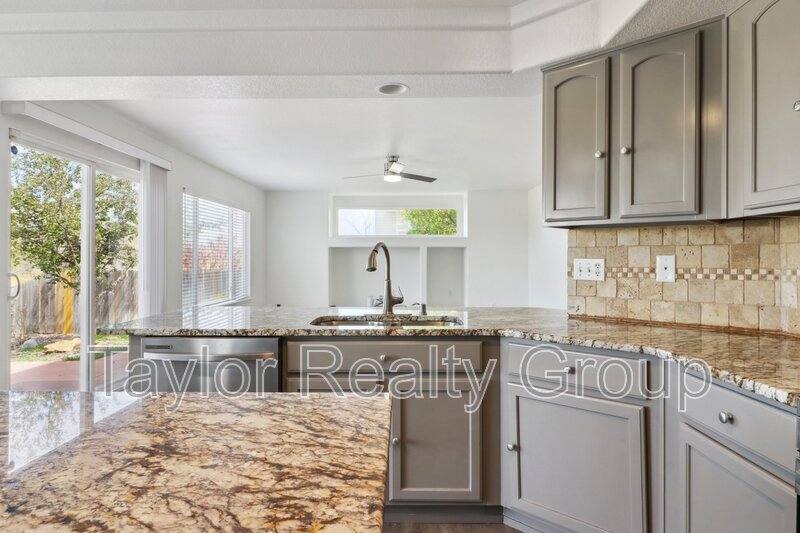 House for rent at 20875 E 49th Ave, Denver, CO 80249