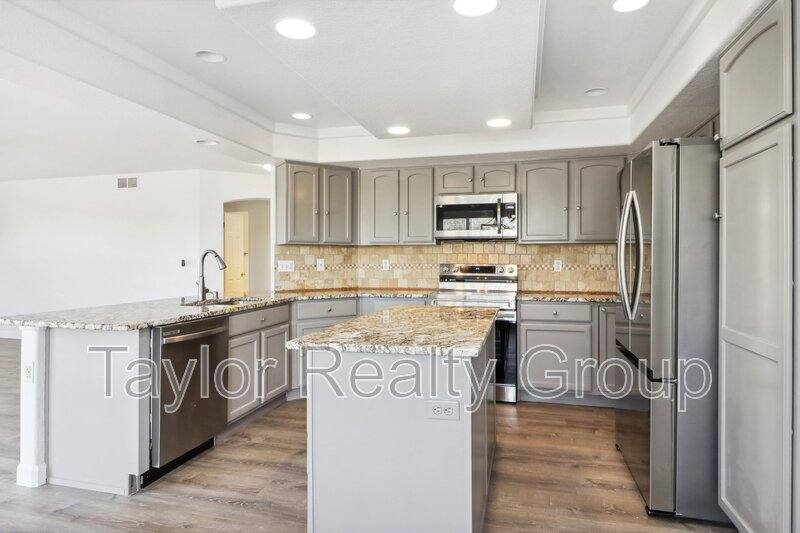 House for rent at 20875 E 49th Ave, Denver, CO 80249