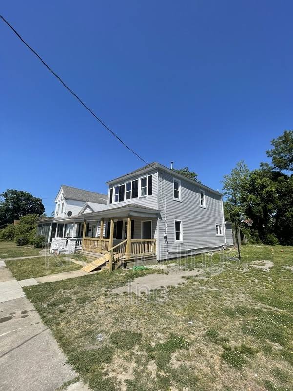House for rent at 1223 31st St, Newport News, VA 23607