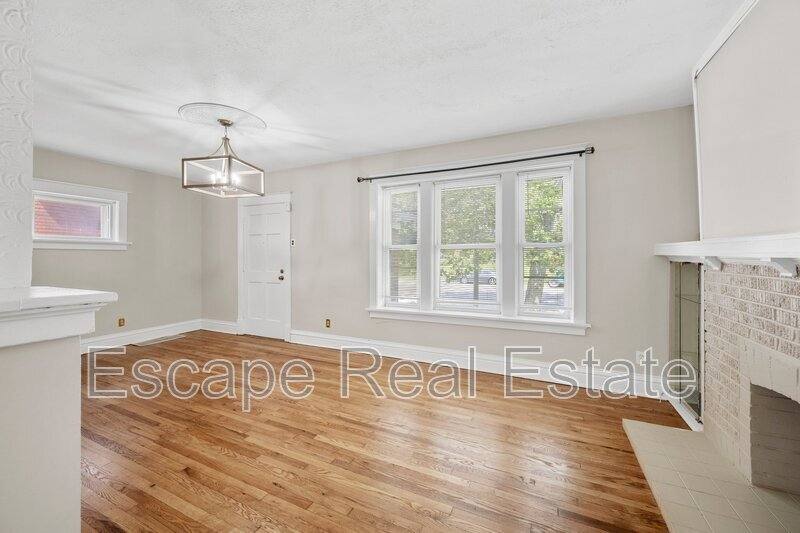 House for rent at 5616 S Kingshighway Blvd, Saint Louis, MO 63109