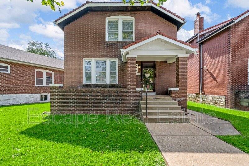House for rent at 5616 S Kingshighway Blvd, Saint Louis, MO 63109