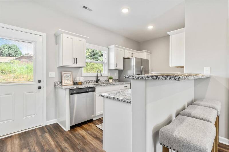 Townhouse for rent at 1115-C5 Hillwood Dr, Clarksville, TN 37040
