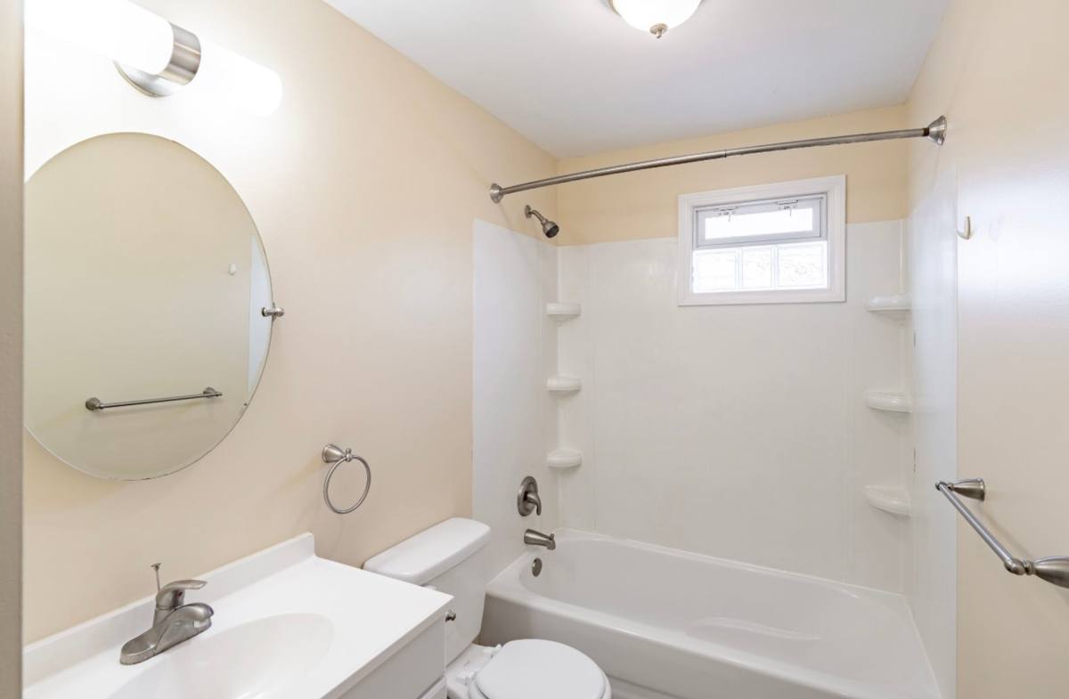 Apartment for rent at 5327 Rogers Rd, Hamburg, NY 14075