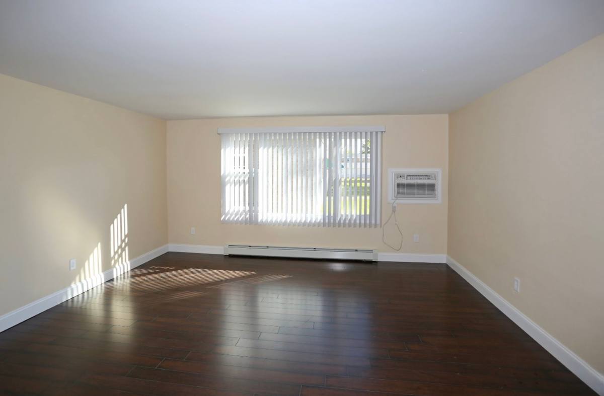 Apartment for rent at 5327 Rogers Rd, Hamburg, NY 14075