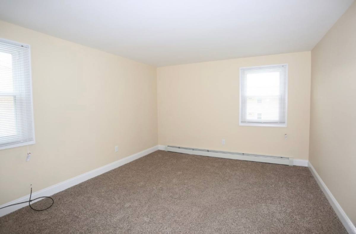 Apartment for rent at 5327 Rogers Rd, Hamburg, NY 14075