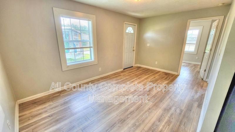 House for rent at 9248 9th Ave, Jacksonville, FL 32208