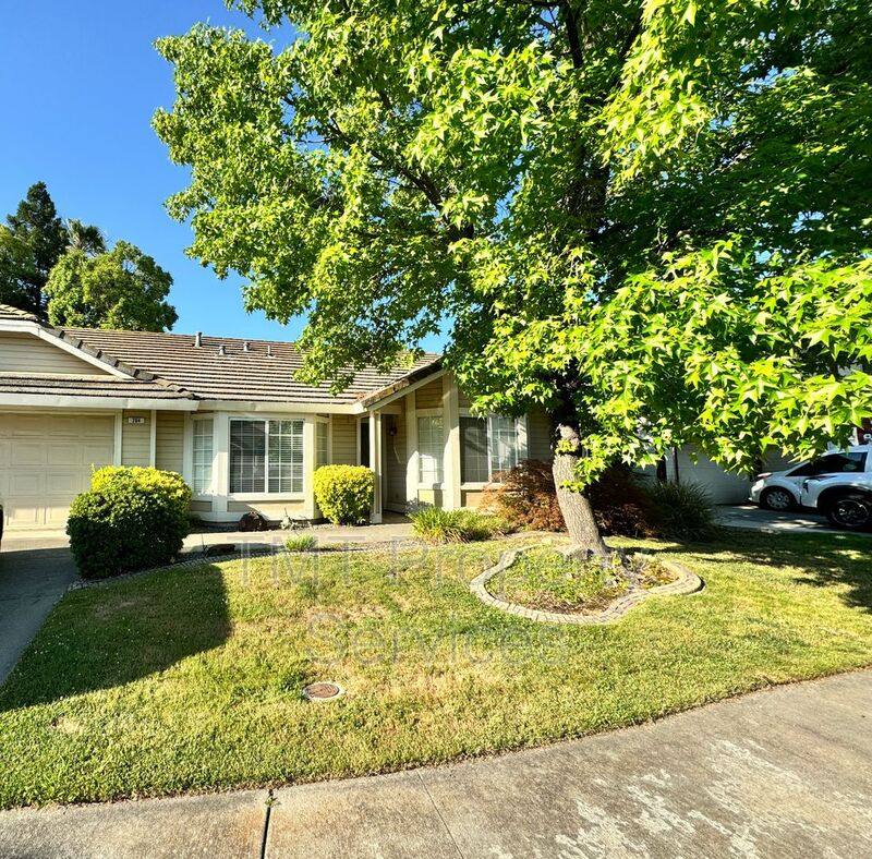 House for rent at 204 Sapphire Court, Roseville, CA 95678
