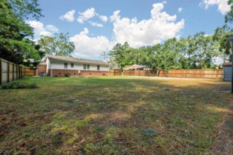 House for rent at 1708 N Poplar St, Aberdeen, NC 28315