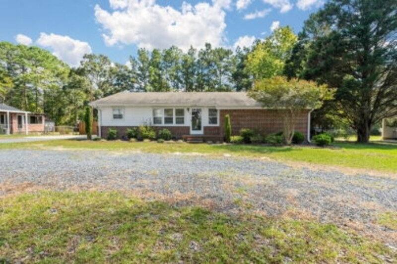 House for rent at 1708 N Poplar St, Aberdeen, NC 28315