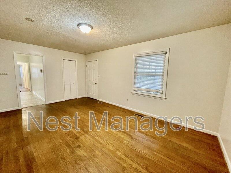 House for rent at 3533 Furman Dr, Fayetteville, NC 28304