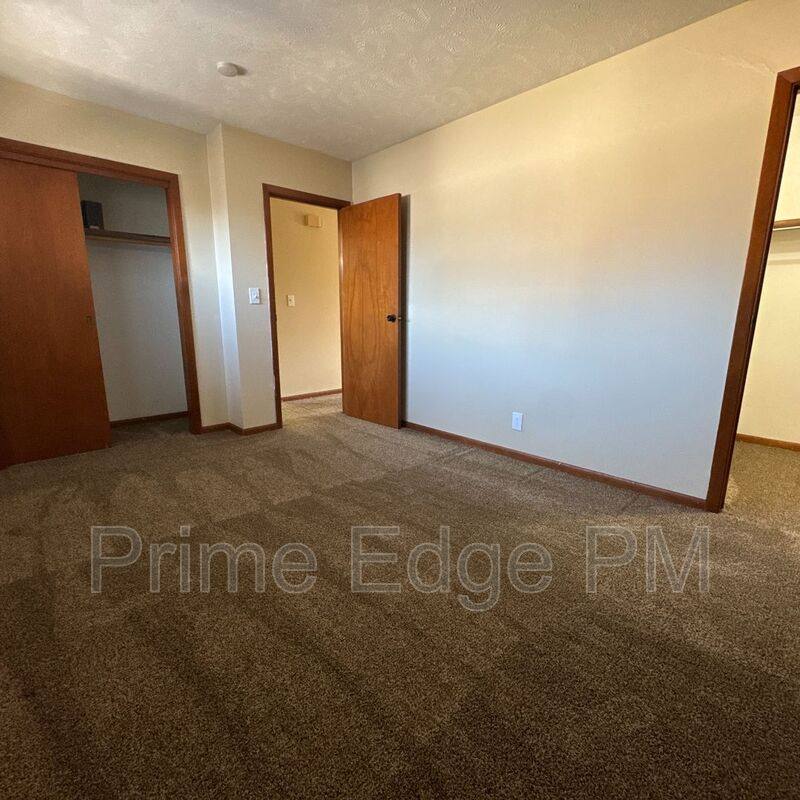House for rent at 4900 Huntington Ave #4, Lincoln, NE 68504