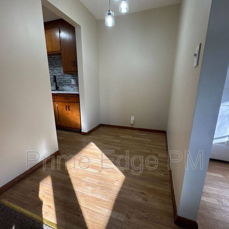 House for rent at 4900 Huntington Ave #4, Lincoln, NE 68504