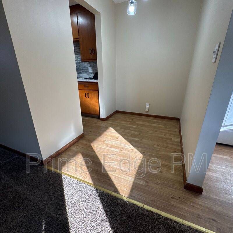 House for rent at 4900 Huntington Ave #4, Lincoln, NE 68504