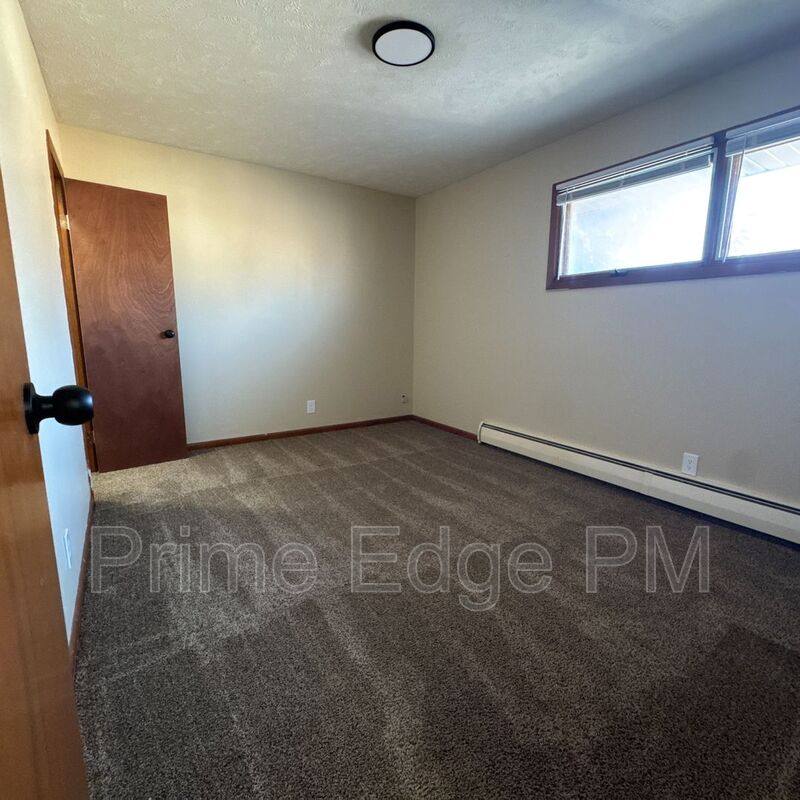 House for rent at 4900 Huntington Ave #4, Lincoln, NE 68504
