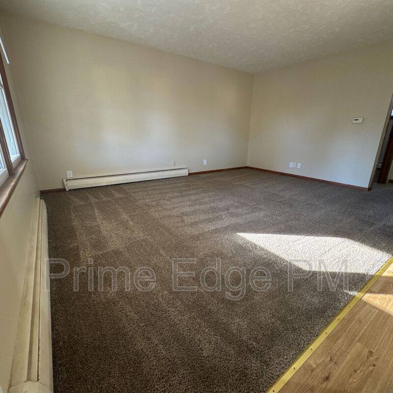 House for rent at 4900 Huntington Ave #4, Lincoln, NE 68504
