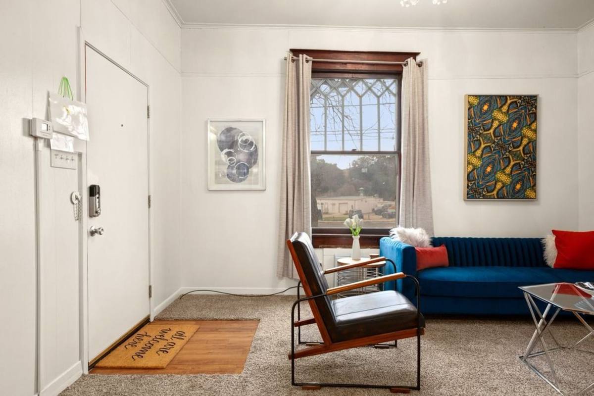 Apartment for rent at 302 E 30th, Austin, TX 78705