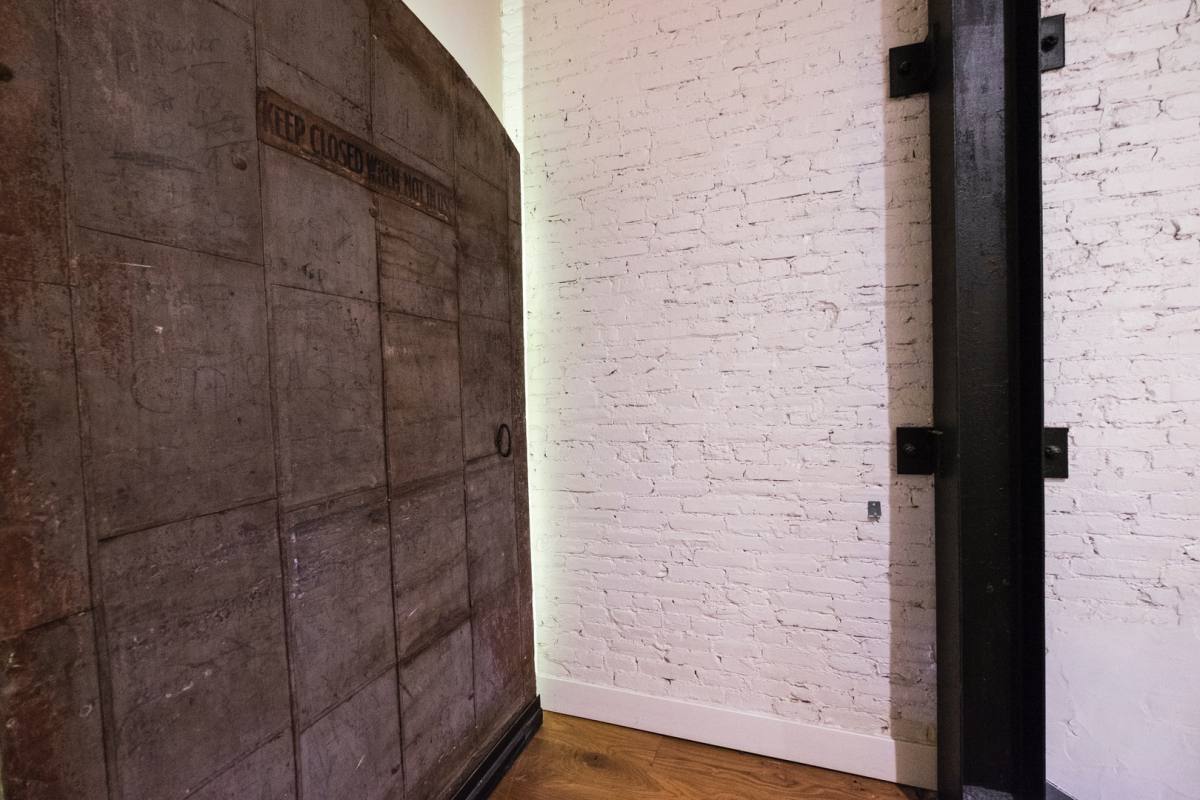 Apartment for rent at 705-7 S 5th St, Philadelphia, PA 19147
