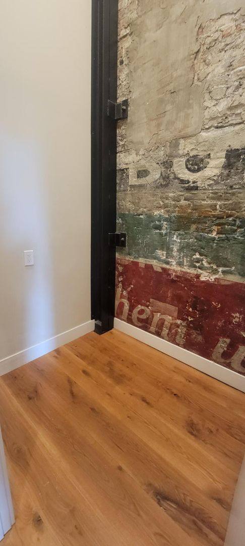 Apartment for rent at 705-7 S 5th St, Philadelphia, PA 19147