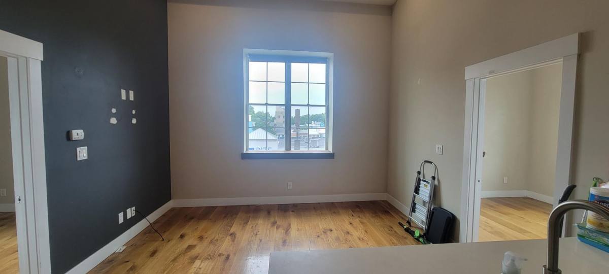 Apartment for rent at 705-7 S 5th St, Philadelphia, PA 19147