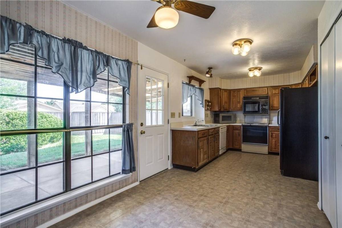 House for rent at 7612 Jerome Dr, Plano, TX 75025