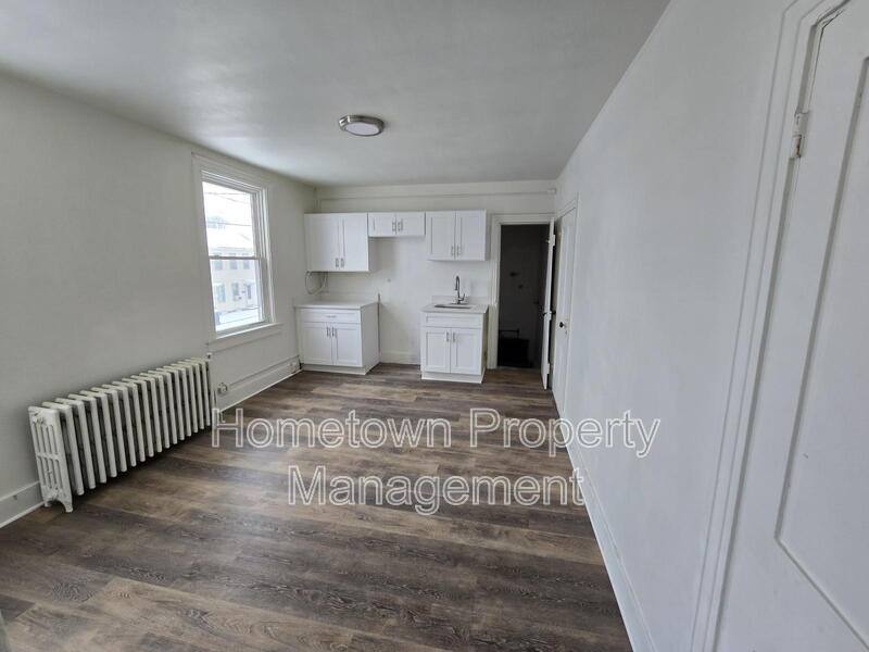Apartment for rent at 108 S High St #2, Mechanicsburg, PA 17055