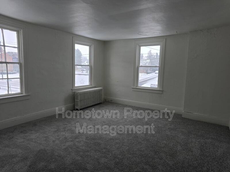 Apartment for rent at 108 S High St #2, Mechanicsburg, PA 17055