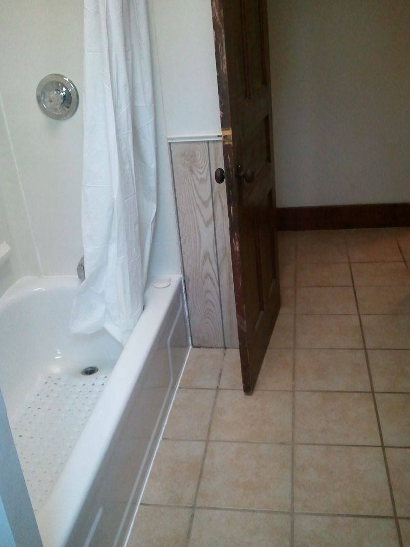 Apartment for rent at 332 N 21 St Ave W, Duluth, MN 55806