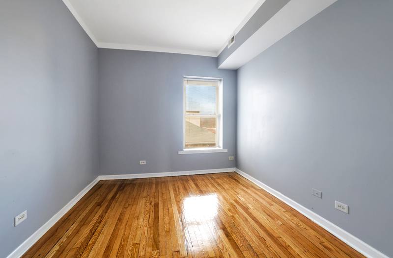 Apartment for rent at 7255 S Calumet Ave 356 E 73RD, 2, Chicago, IL 60619