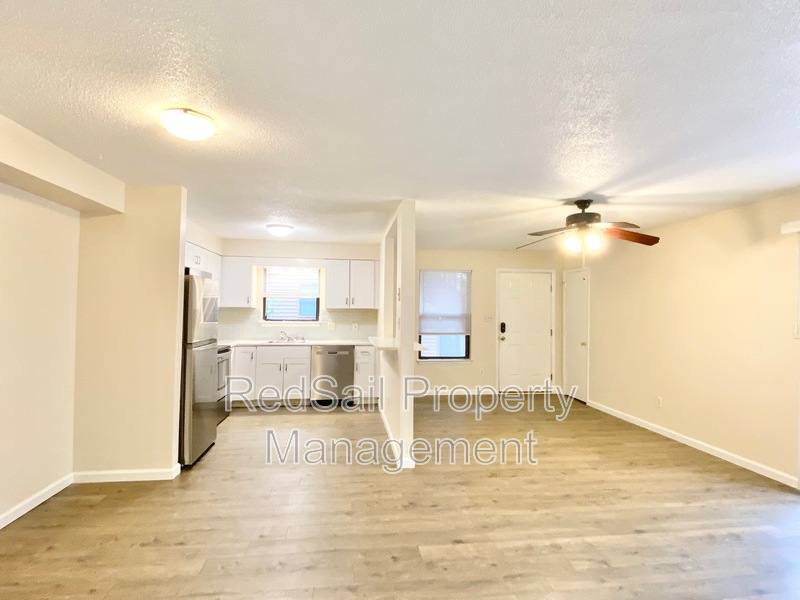 Apartment for rent at 153 Windsor Castle Dr #A, Newport News, VA 23608