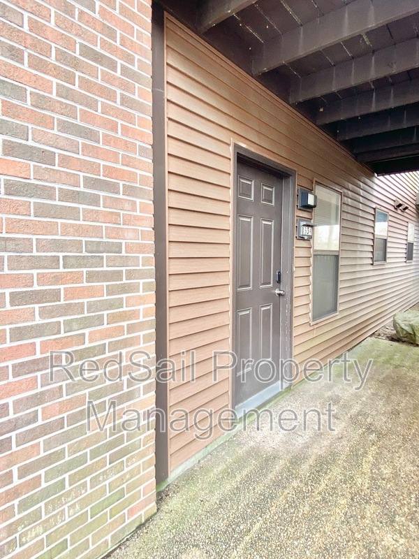 Apartment for rent at 153 Windsor Castle Dr #A, Newport News, VA 23608