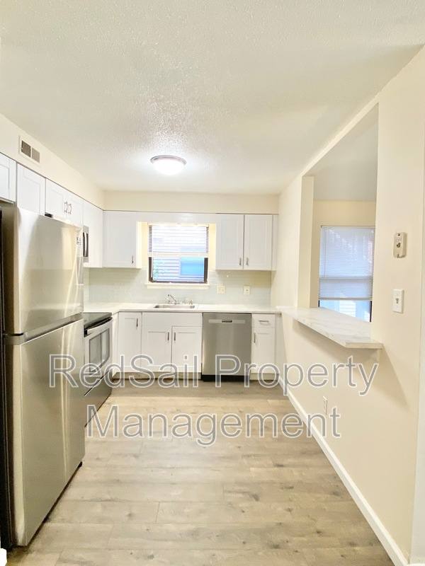 Apartment for rent at 153 Windsor Castle Dr #A, Newport News, VA 23608