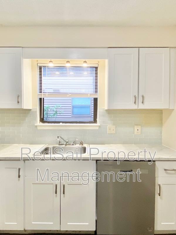 Apartment for rent at 153 Windsor Castle Dr #A, Newport News, VA 23608