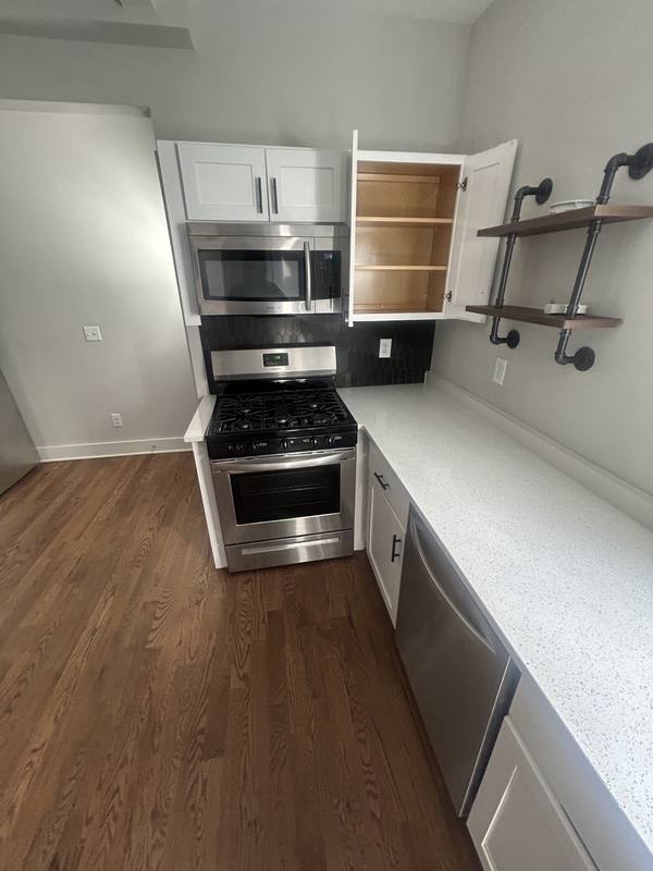 Apartment for rent at 141 6th St #1, Ridgefield Park, NJ 07660