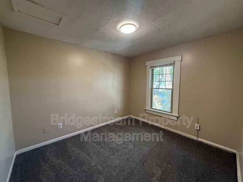 House for rent at 200 Hart St, Dayton, OH 45404