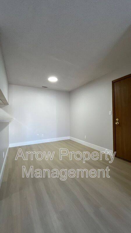 Apartment for rent at 2344 N 44th St #20, Lincoln, NE 68504