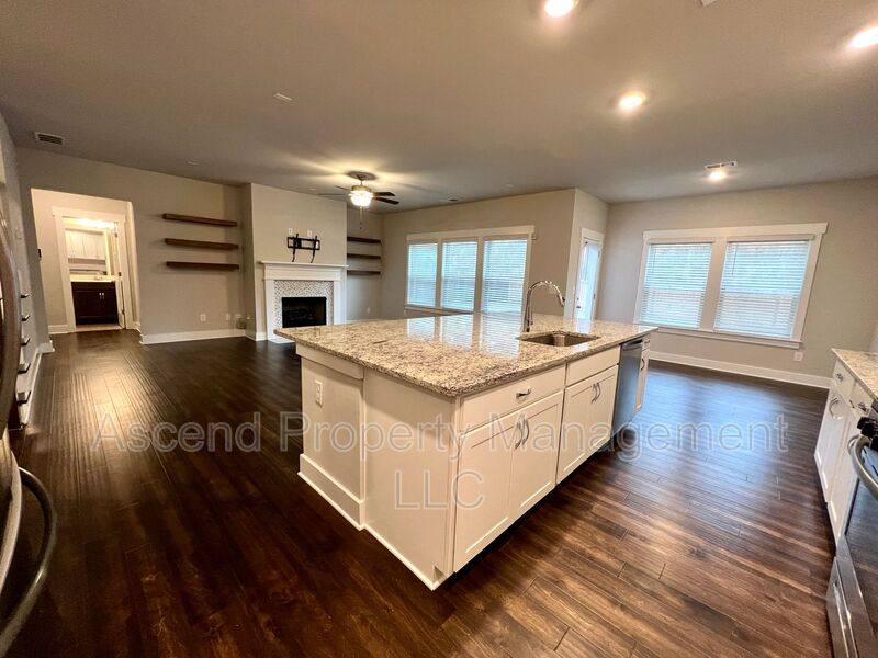 House for rent at 8592 Kensley Lane, Hixson, TN 37343