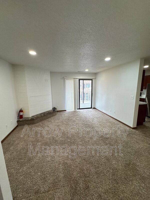 Apartment for rent at 203 E Arbor-202f, Bismarck, ND 58504