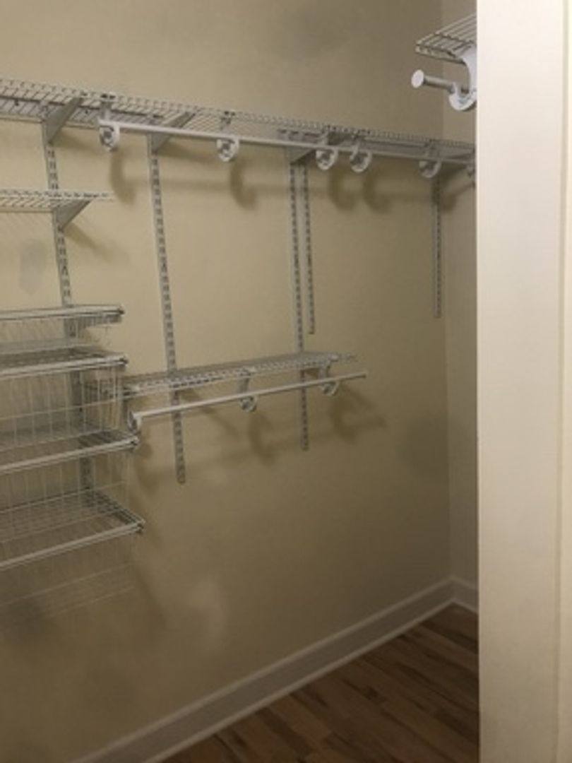 Apartment for rent at 3241 N Broadway St, Chicago, IL 60657