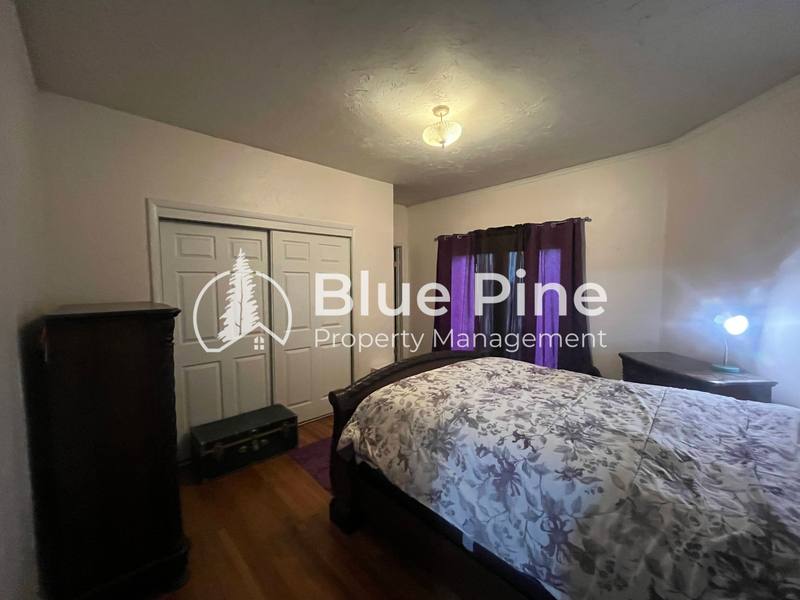 House for rent at 284 S Ridge Ave, Idaho Falls, ID 83402
