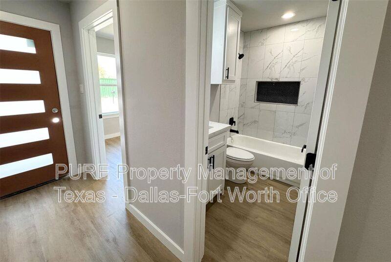 Apartment for rent at 2015 Stuart St #A, Greenville, TX 75401