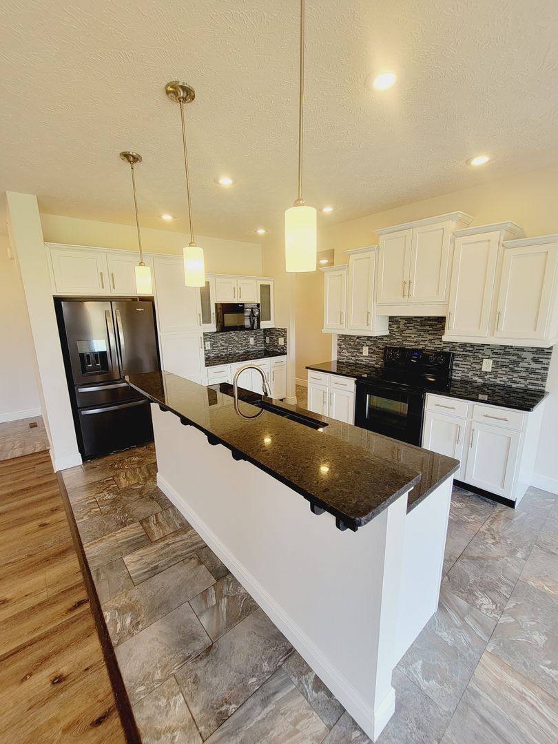 House for rent at 5605 W Sunflower Dr, Springfield, MO 65802