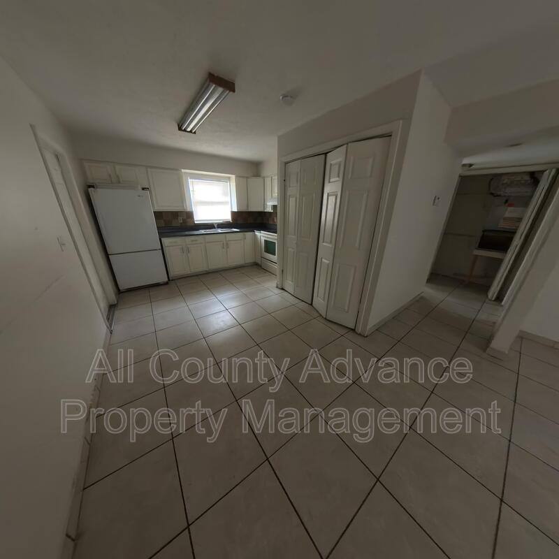 Apartment for rent at 4909 E Temple Heights Rd, Tampa, FL 33617
