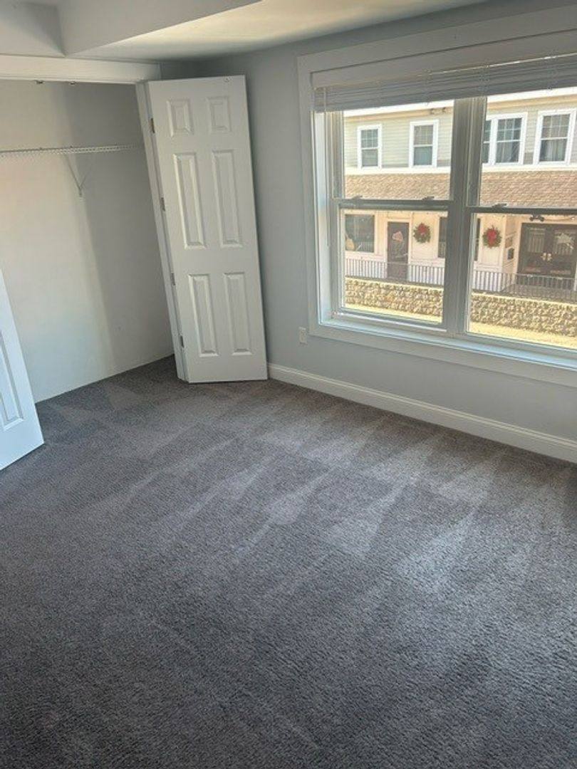 Apartment for rent at 57 Wharf St, Salem, MA 01970