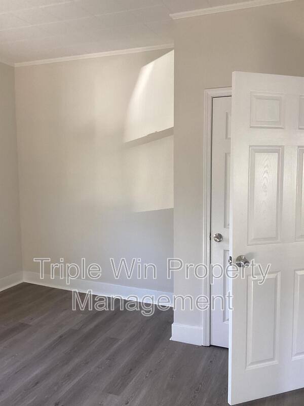 House for rent at 535 S Adams St, Festus, MO 63028