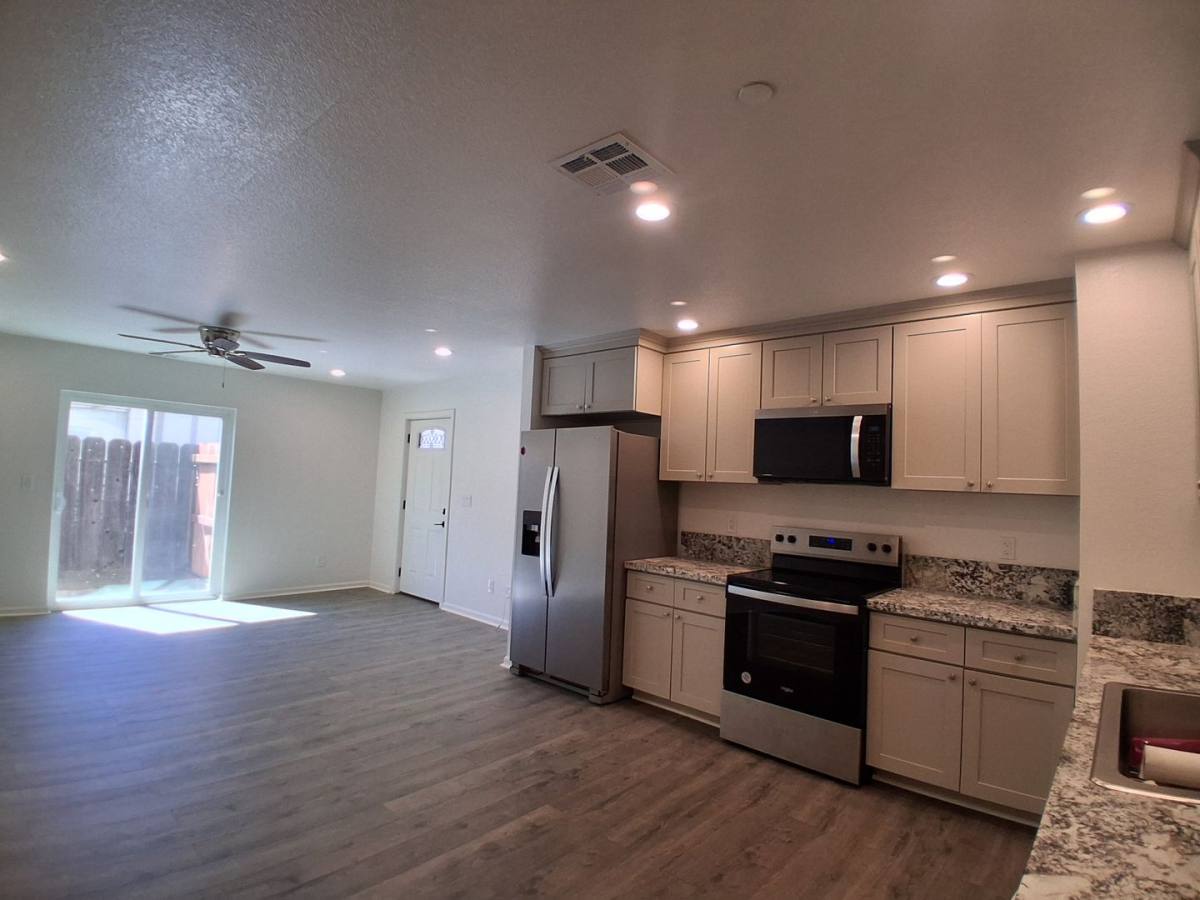 Apartment for rent at 3016 Lake Park Court, Modesto, CA 95355