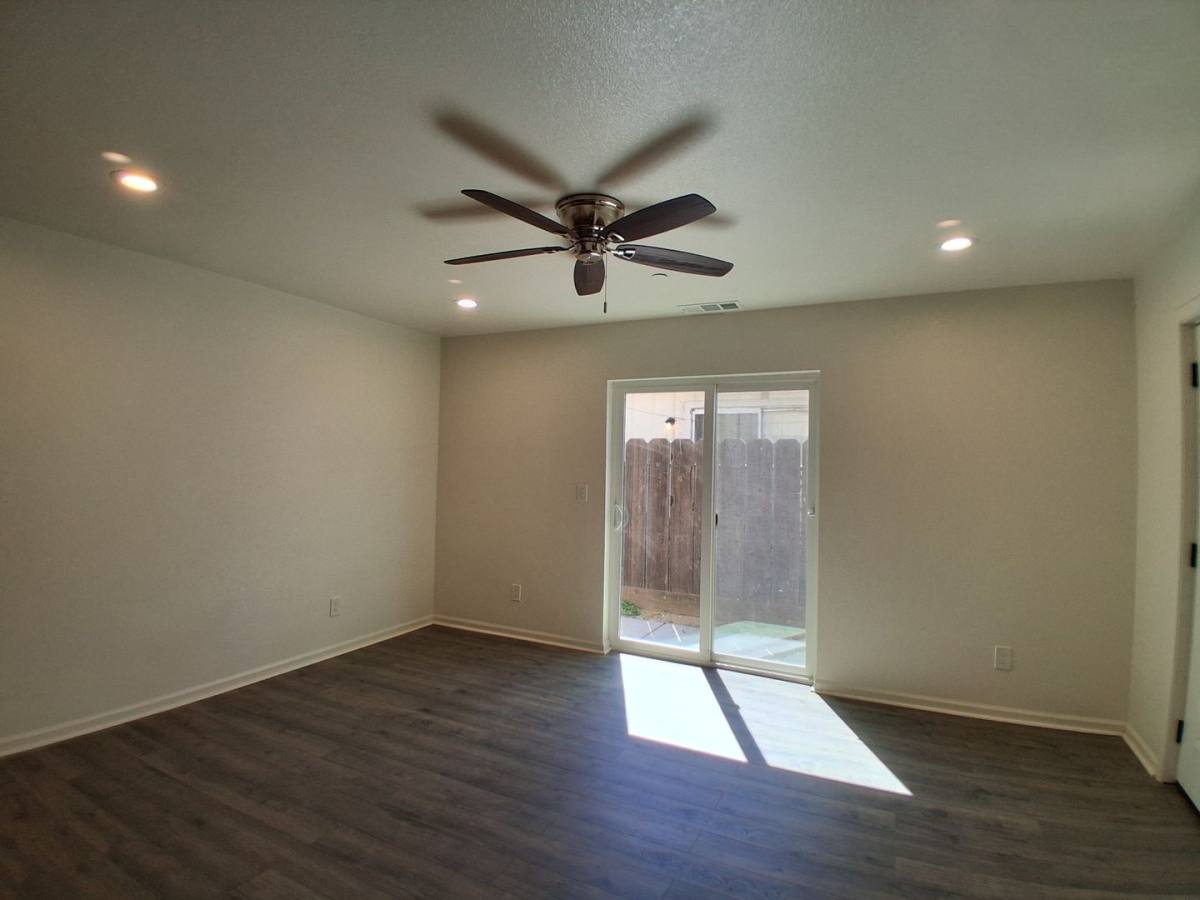 Apartment for rent at 3016 Lake Park Court, Modesto, CA 95355