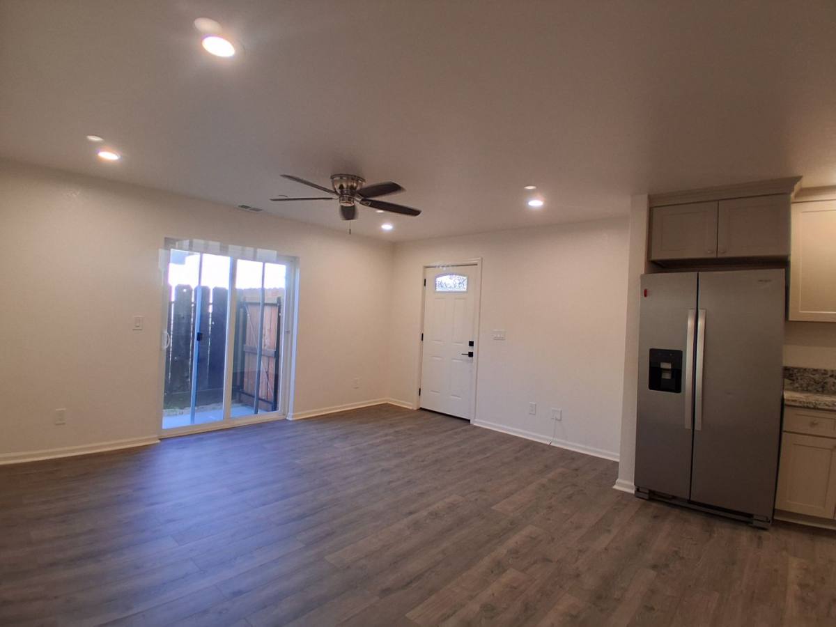 Apartment for rent at 3016 Lake Park Court, Modesto, CA 95355