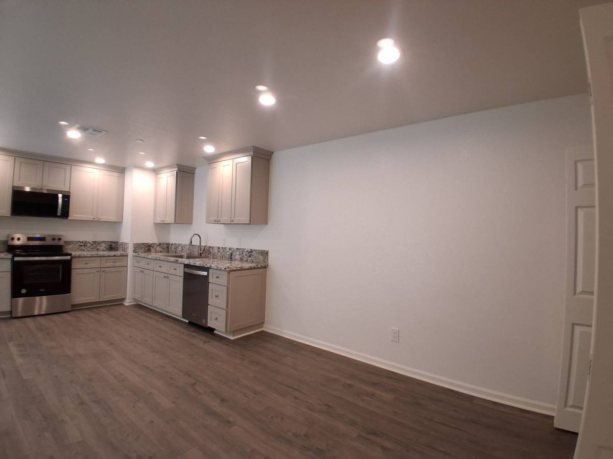 Apartment for rent at 3016 Lake Park Court, Modesto, CA 95355