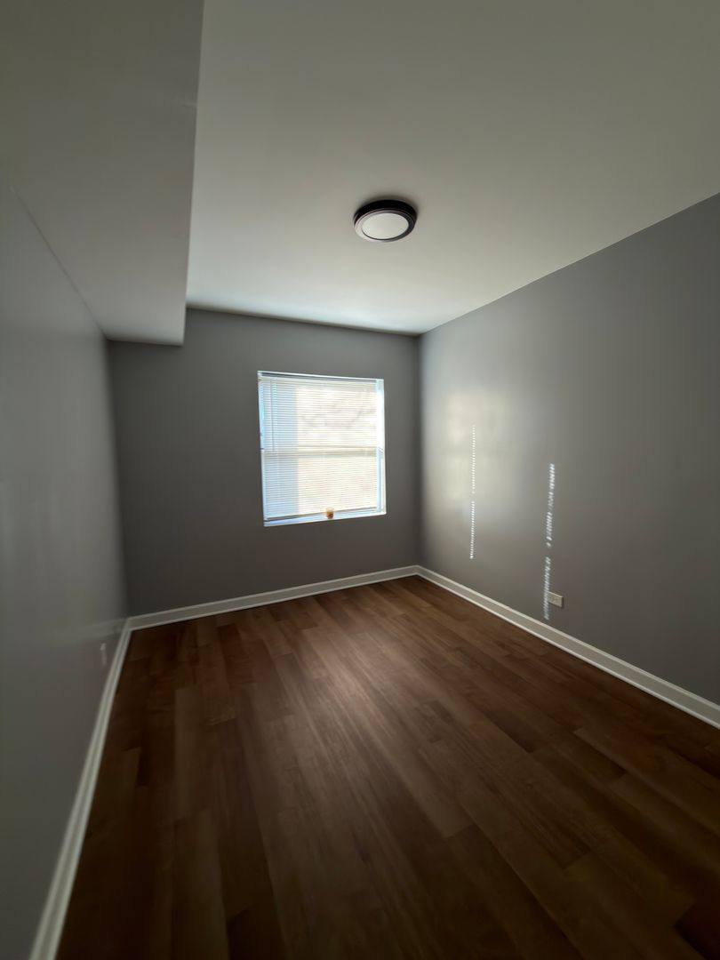 Apartment for rent at 7955-57 S Maryland Ave, Chicago, IL 60619