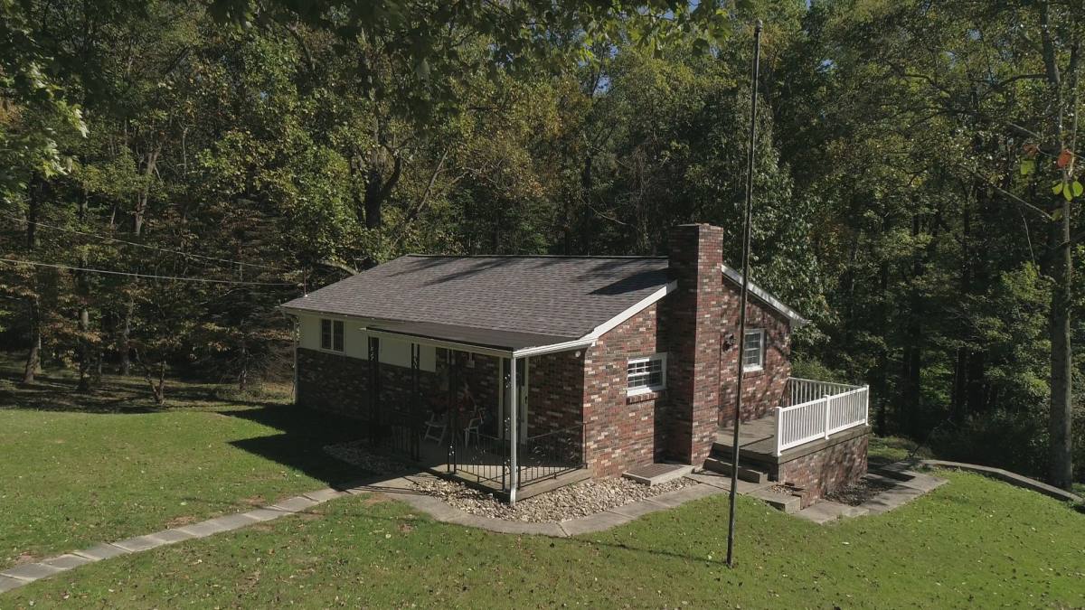 House for rent at 366 White School Rd, Greensburg, PA 15601